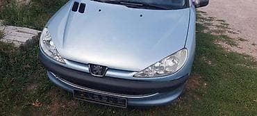 chevrolet spark prodaja: U DELOVIMA ZA PEUGEOT 206 | peugeot 206 1.4 benzin kompletan u — 3