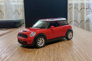 modeli automobila igracke: Nov metalni model automobila Mini Moris. Otvaraju mu se vrata, može da — 3