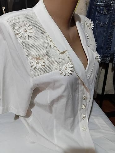 ženske bluze svecane bluze za punije: Ženska košulja/bluza Dorette – bela - Model: kratki rukavi, rever — 3