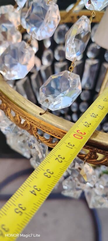 sto i 6 stolica: Chandelier, Used — 7