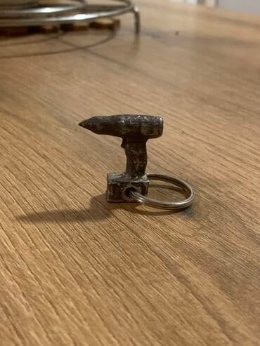 Kaiševi: Privezak šrafilica — 4