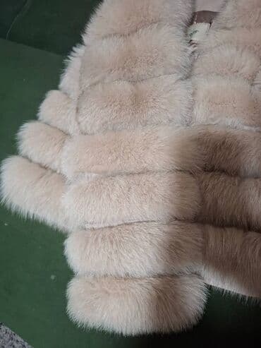 Beauty & Care: Bunda polarna lisica Pravo krzno I koza Velicina M ali odgovara i za S — 2