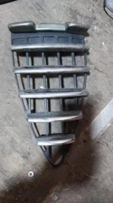 seat znak: ALFA 147 GRIL CENTRALNA RESETKA BRANIKA | Za modele do 2004 god — 2