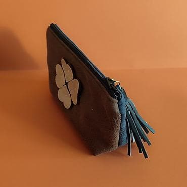 hello kitty privezak: Ručno rađena kozmetička torbica/neseser od eko kože. - Dizajn — 6