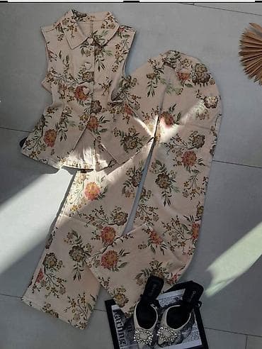 cipele br 36: 04. Komplet 4.000 dinara A — 2