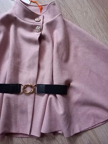 Women's Sweatsuits: Pončo nov,prelep,kaiš ide uz njega — 2