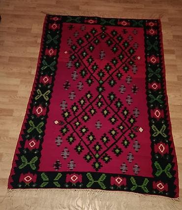 Ručno tkana dva ćilima – Prvi - 2.20x1.40 Drugi- 180x120 tradicialno na lalafo.rs Ručno tkana dva ćilima – Prvi - 2.20x1.40 Drugi- 180x120 tradicialno