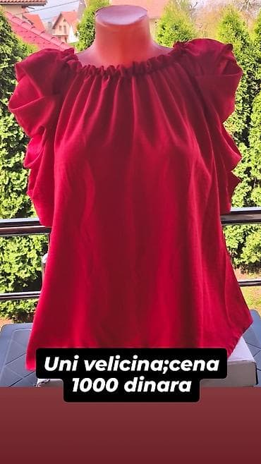 nemacka obuca: Letnja bluza u crvenoj boji, širokog kroja sa nabranim okruglim — 1