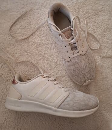 deda mraz na merdevinama cena: Adidas, Veličina - 36 — 6