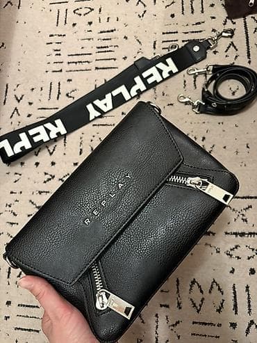 Replay ženska torbica preko ramena - Model: crna crossbody torbica sa
