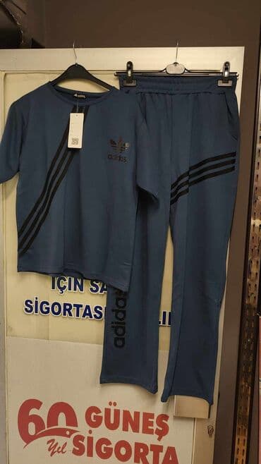 trenerke pancevo: S,m,l,xl
3300 din — 2