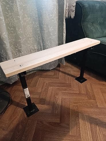 Dušeci: Klupa od drveta i metala – minimalistički dizajn - Sedište: masivna — 3