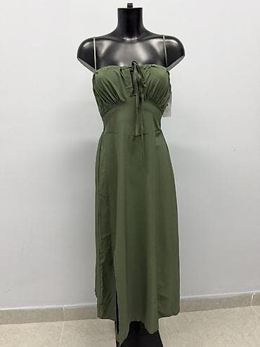 haljina na resice: Letnja maxi haljina na bretele
1600 din
S M L — 4