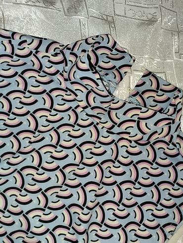 prezzo originale: Ženska bezrukavna bluza sa rol-kragnom - Model: bez rukava, lagano — 1
