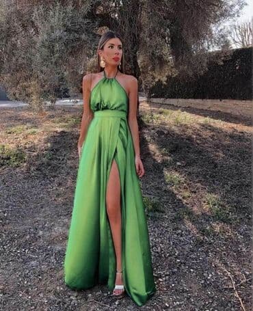 kraljevo haljine: Haljine 2600 — 2