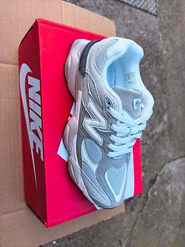 Patike: NB 9060
A klasa
36-46 — 1