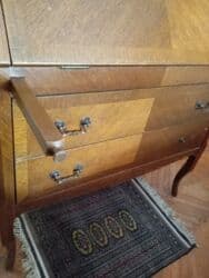 Dressers: Sekreter sa 2 fioke — 6