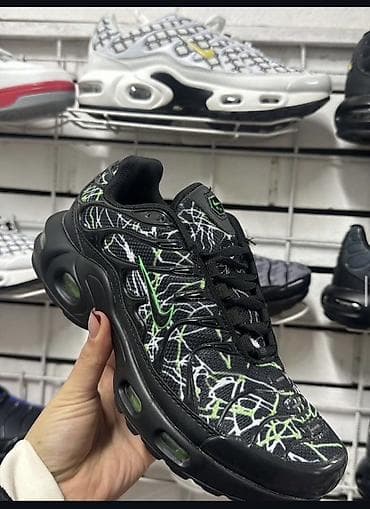 deichmann papuče za plažu: Patike – crno/neon zeleni model sa vazdušnim jastučićima - Dinamičan — 1