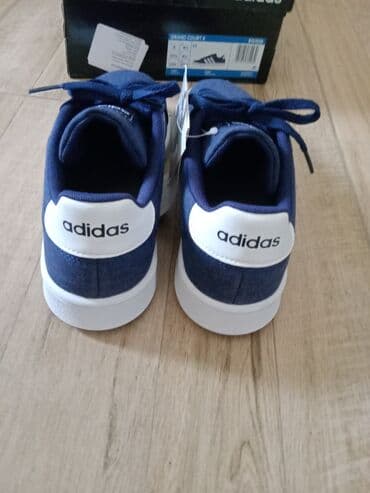 takko kupaci za devojcice: Adidas, Veličina - 37 — 5