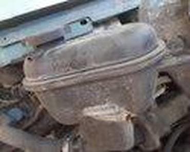 raspon sarafa za sva vozila: POSUDA VODE ZA PEUGEOT 306 OD 1996. DO 2001. GOD. | posuda antifriza — 1
