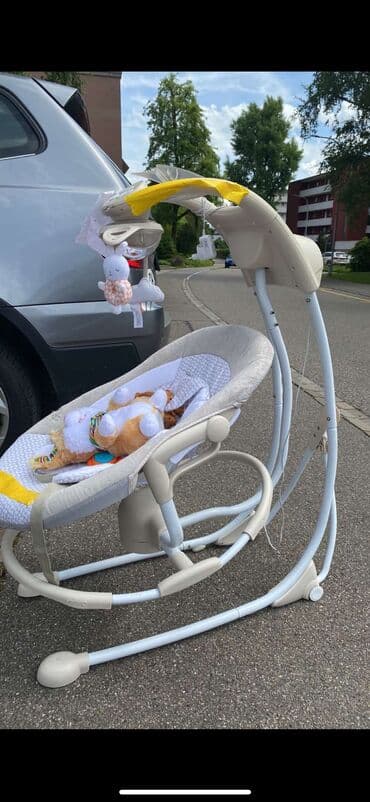 pantalone od vestacke koze: Ne postoji magičnija ljuljaška za bebe od Ljuljaška za bebe Ingenuity — 2