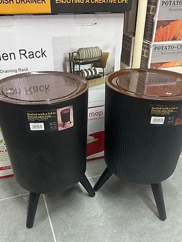 vaga za merenje: Dekorativne višenamenske kante/posude sa poklopcem na tri noge - — 1