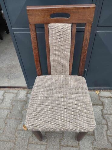 Stolice: 08. stolica 
3900din — 6