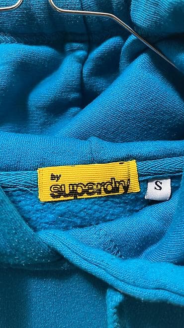 Kućna odeća: Dukserice
Cena za obe — 2