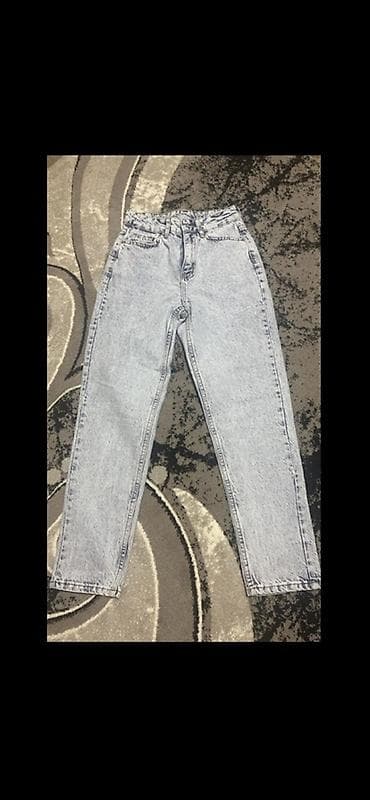 Ženske farmerke – svetlo sivi/acid wash denim - Kroj: visok struk
