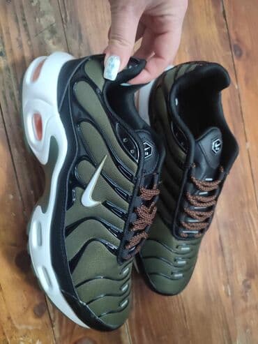 una obuca beograd: Nike, 38 — 6
