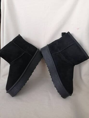 Ugg obuća: Ugg mini čizme, bоја - Crna, 41 — 7