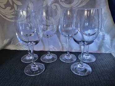 kristalne čaše prodaja: Case nove,vintaz kristal za vino Montana Nemacka. Case tanji — 7