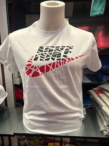 majica putin: Muške majice M,L,XL,XXL veličine 1 kom 2000 din 2 komada 2700 din 3 — 5