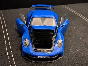 hot wheels t rex: PORSCHE 911 (992) GT3 1:18 "Maisto" NOVO! Model PORSCHE 911 (992) — 4