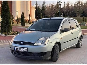 tabla u autu: FORD FIESTA 1.4 1994. GOD. - KOMPLETAN AUTO U DELOVIMA | SMEDEREVSKA — 10