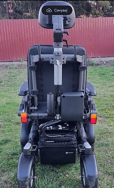 Posture correctors: Električna invalidska kolica Handicare Puma 40 - Pogon na srednje — 4