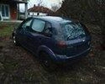 navoz za auto: 1.4 RAZNI DELOVI ZA FORD FIESTA OD 2002. DO 2005. GOD. | Polovni — 2
