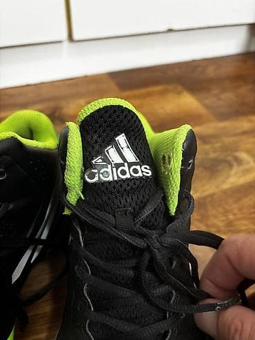 adidas patike 2022: Adidas košarkaške patike – visoki model br 36 gaziste 230 mm - Boja — 8