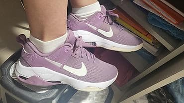 Nike patike za trening/trčanje – ženski model u ljubičastoj boji -