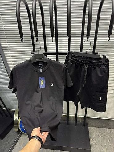 bunda novi sad: Komplet majca+šorc
Cena 3600din ❤️‍🔥
S,M,L,XL,XXL
PS✨🌀🌀 — 8