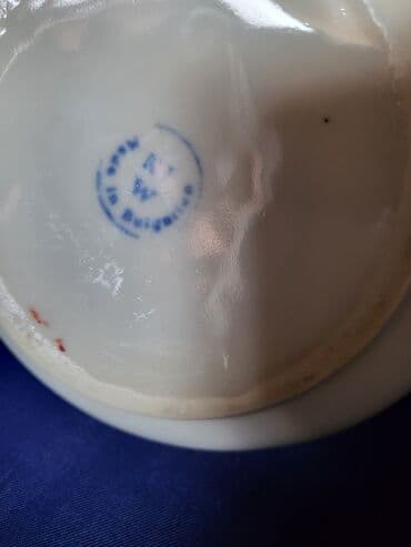 porcelanske solje za caj: Bokal nov porcelanski,rucno oslikan 70te. Stari bugarski pun — 10