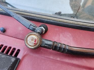 vag 409.1: Centralna spona Lada 7 Riva, broj 2. Novo. Originalno. Cena — 8