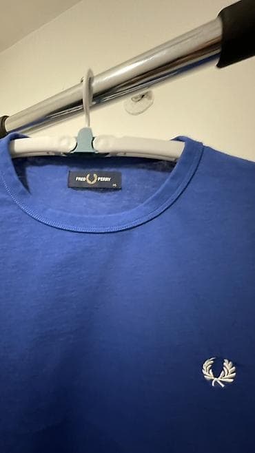 legend majice: Men's T-shirt Fred Perry, bоја - Tamnoplava — 2