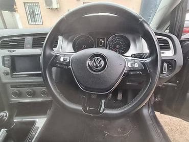 kljuc za golf 4: VOLAN ZA VOLKSWAGEN GOLF 7 OD 2013. DO 2019. GOD. - MULTIFUNKCIONALNI — 1
