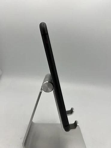 iphone 8 cena: Apple iPhone 11 – crni - Ekran 6.1" Liquid Retina HD (LCD), True — 3