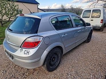prednji branik opel astra g: OPEL ASTRA H 1.6 - KOMPLETAN AUTO U DELOVIMA | Svi delovi za Opel — 4