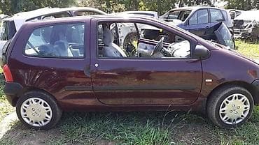 market car: DESNA VRATA ZA RENAULT TWINGO — 1