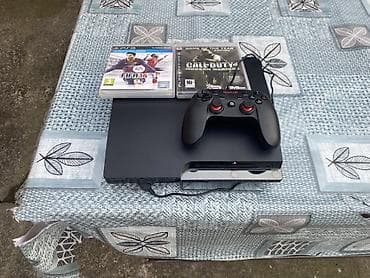 Sony PlayStation 3 (PS3) Slim konzola U kompletu: - PS3 Slim konzola