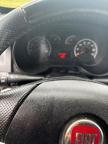 tesla feature 3.1 baterija: Fiat Doblo Benzin+metan. Karoserija i prostor za teret: - Zatvoreni — 6