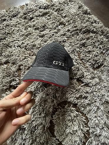 kapa sa naocarima: One size, bоја - Crna — 2